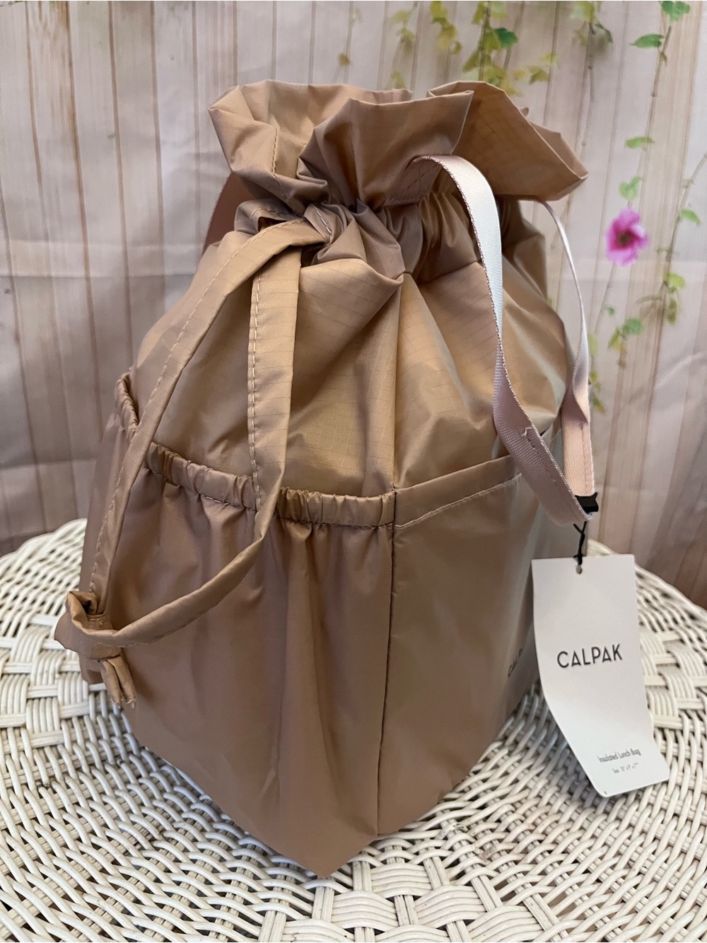 Calpak Insulated Lunch Bag - Picture 7 of 16